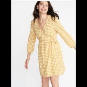 Old Navy Yellow & White Gingham Wrap Dress Blouson Sleeves Puff Shoulder Size L